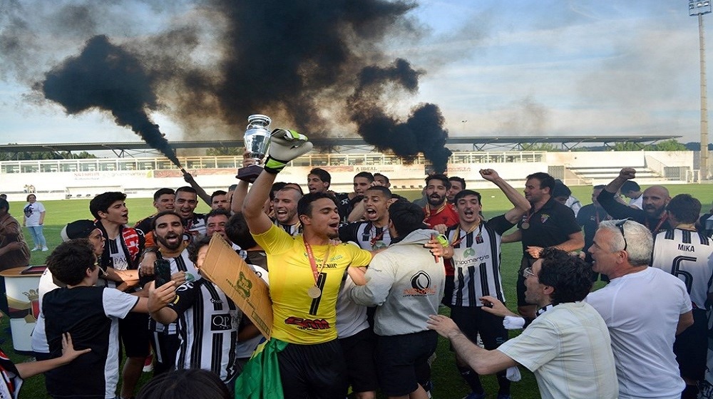 Vila Real “festeja” conquista da Divisão de Honra com vitória tranquila