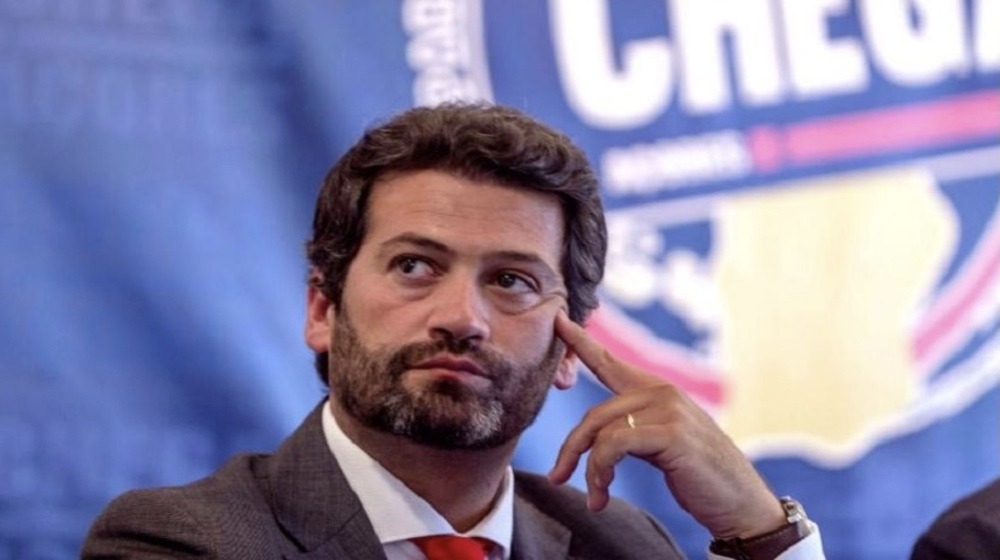 André Ventura demite-se para provocar novas eleições no Chega