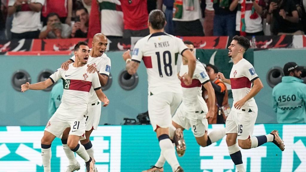 Portugal sofre derrota por 2-1 mas com sabor a vitória