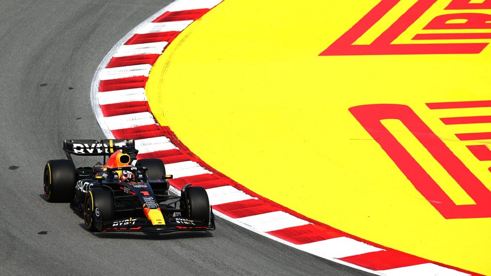 Fórmula 1 | Verstappen domina no Japão e fica mais perto do título.