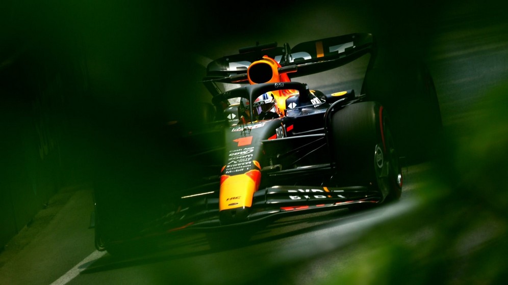 Fórmula 1 | Verstappen domina mais uma vez e vence o Grande Prémio do Canadá.