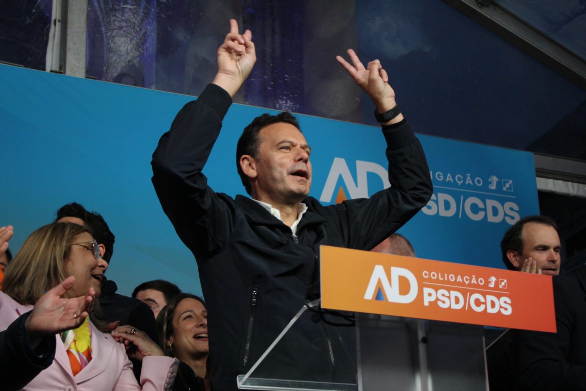 Luís Montenegro visitou Vila Real num evento onde enalteceu Ana Paula Martins