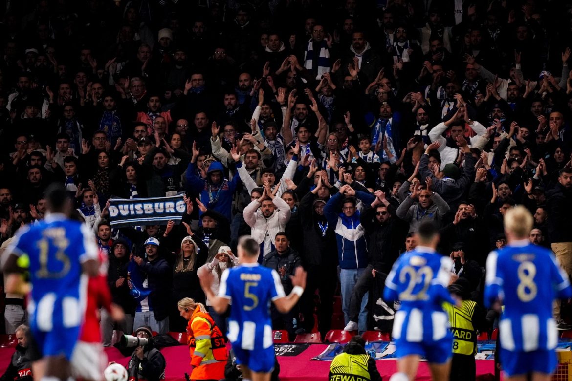 FC Porto sobre a primeira derrota numa floresta de más recordações
