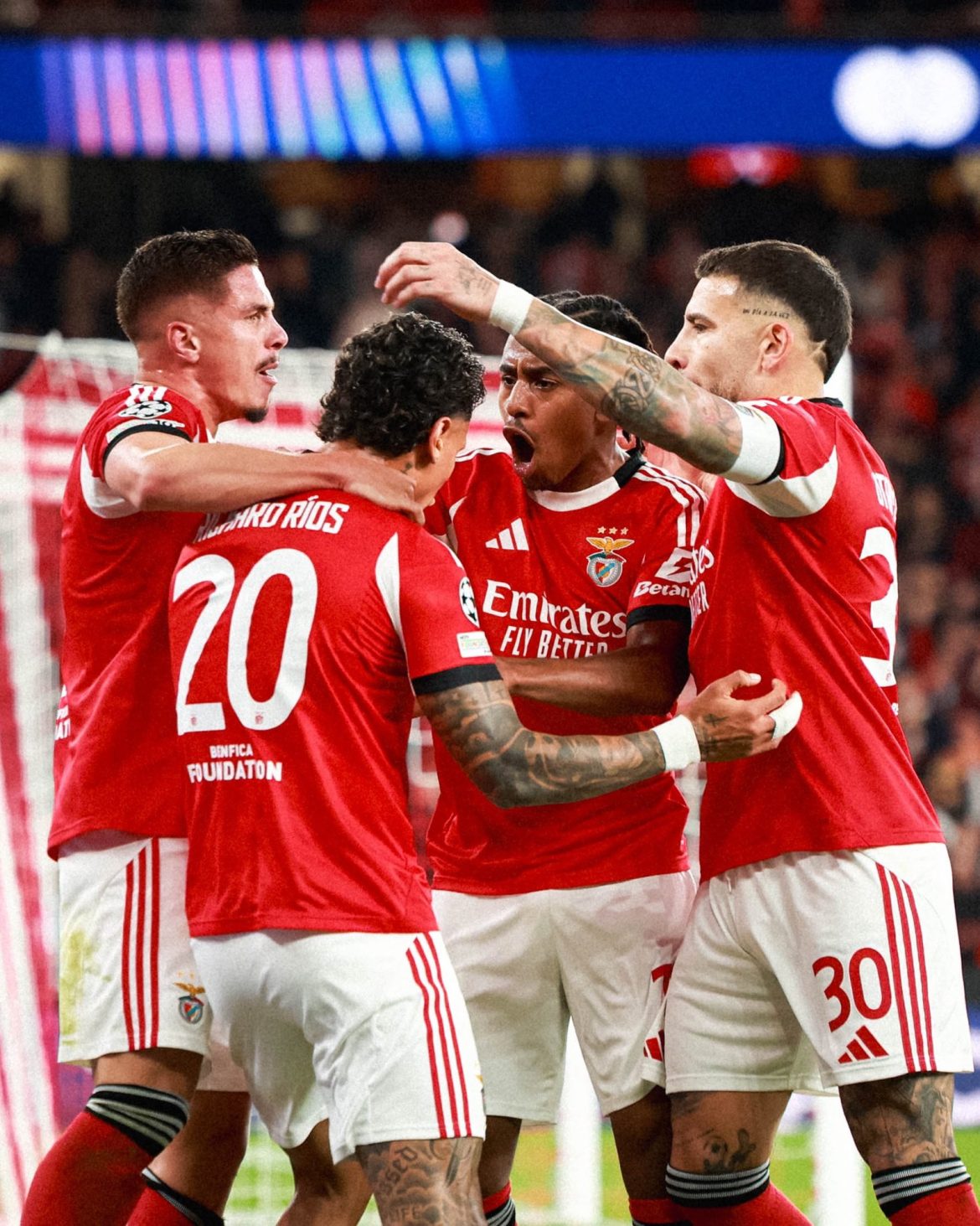 Benfica 1 – 0 Itália, próxima missão? Turim – Encarnados vencem a 2 bolas o Nápoles e mantêm o sonho da Champions vivo