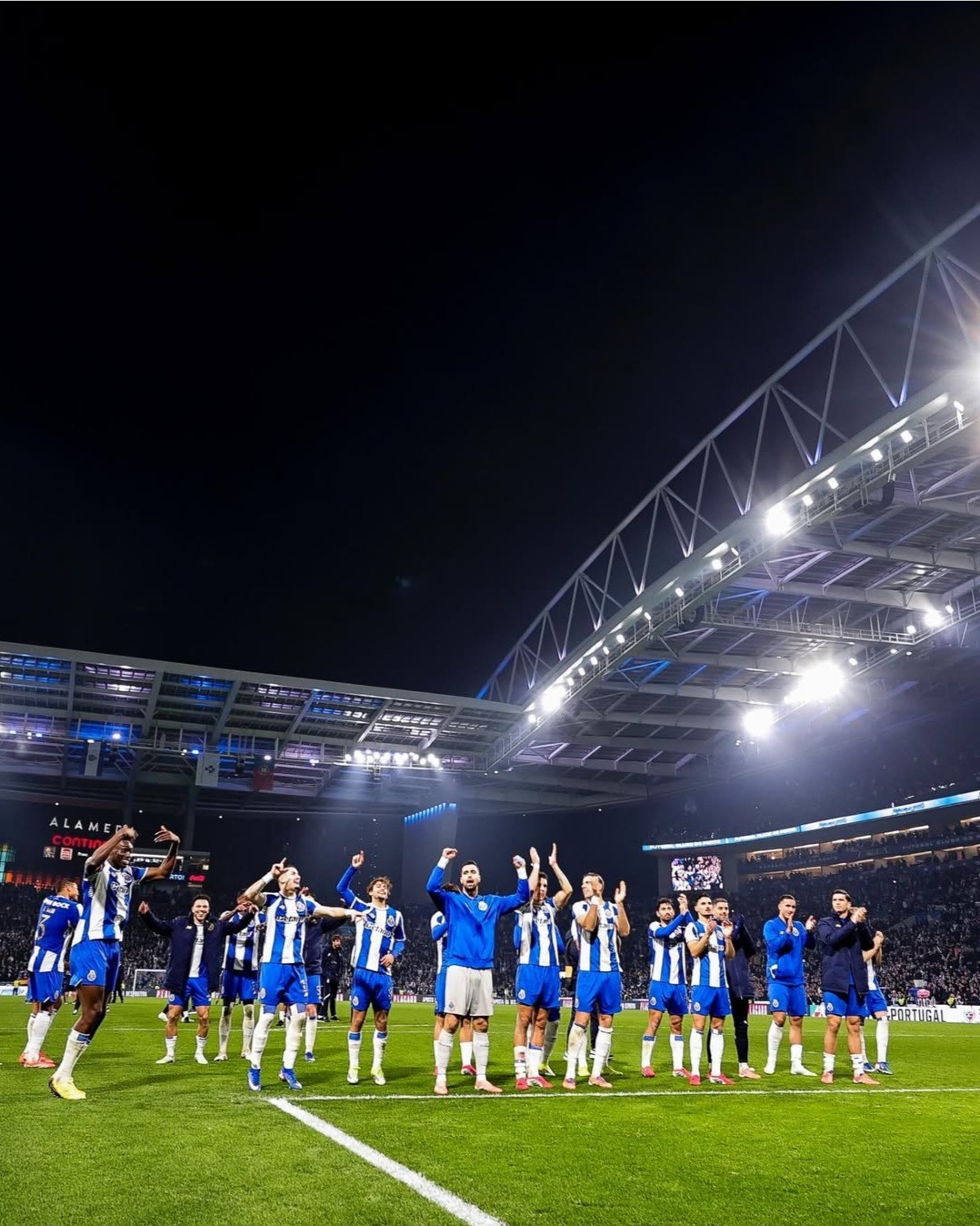 Em clássico português, eliminação pela segunda vez